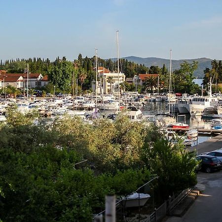 Pakovo Apartments Andrija Tivat Exteriér fotografie